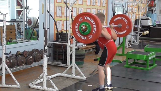 Янкин Иван, 10 лет, вк 37 Пр на пл 17 кг 2х2 смотреть онлайн