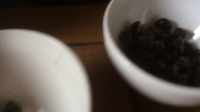 Eating Whelks смотреть онлайн