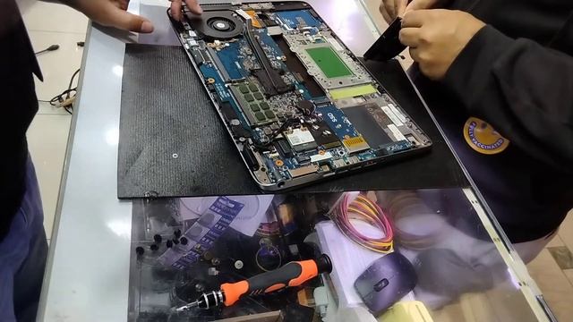 Hp elite book 840 G1 fan change смотреть онлайн