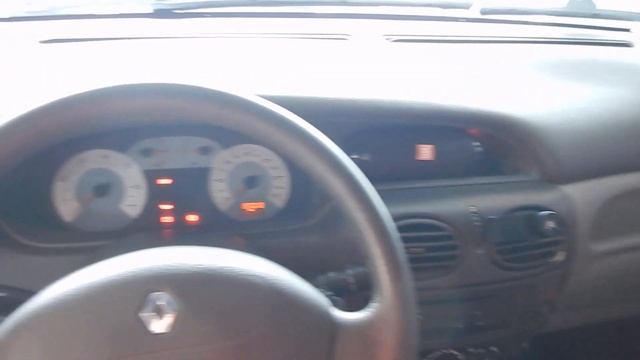 Renault Scenic Expression 1.6 16v (Hi-flex) - 2009 смотреть онлайн