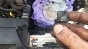 Ford Transit Connect(с кондиционером).Замена реле регулятора, не снимая генератор с авто.ПЕРВЫЙ ОПЫ