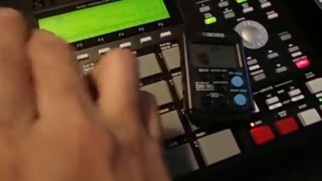 Metronome Boss DB30 смотреть онлайн