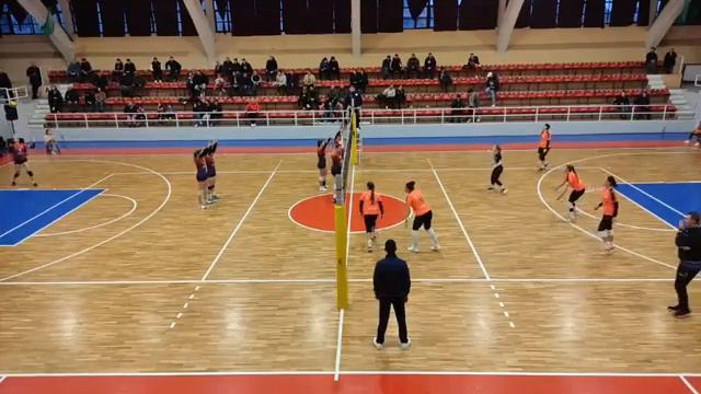Vllaznia-Barleti 3-1, çerekfinalja e tretë e Superligës Volejboll Femra. Kuqeblutë në gjysëmfinale. смотреть онлайн