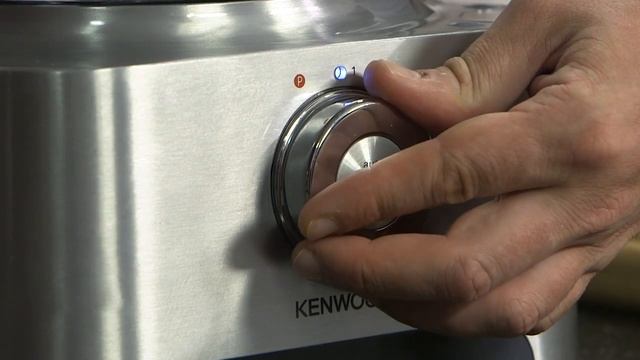 Recette de wok de volaille au robot multipro sense FPM810 de Kenwood смотреть онлайн