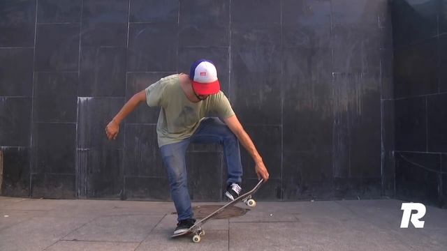 Как сделать Ollie на скейте (How To Ollie On Skateboard)