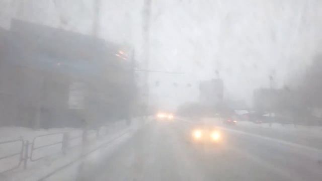 поездка на троллейбусе ЗИУ-682Г [ Г00 ] ( 1992 г.в ), борт 2465, маршрут 14