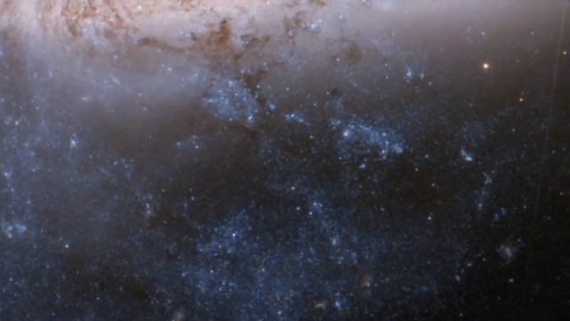 Телескоп Hubble запечатлел редкое явление | галактика NGC 3314 | смотреть онлайн