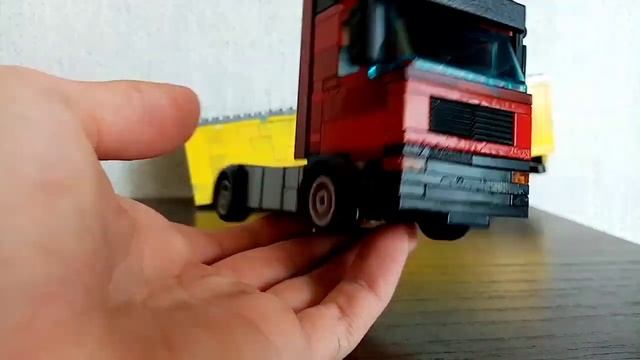 Lego MAN F2000 Comandor