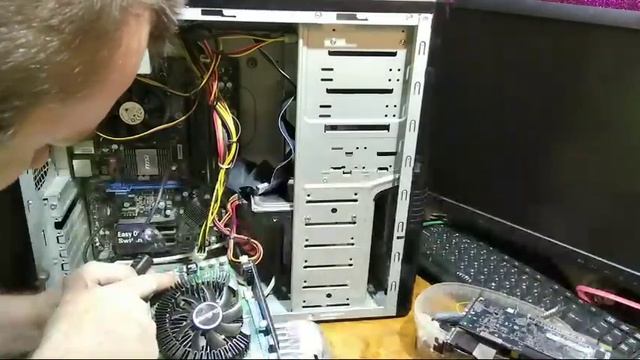 Принесли Комп В Ремонт Не работает смотреть онлайн