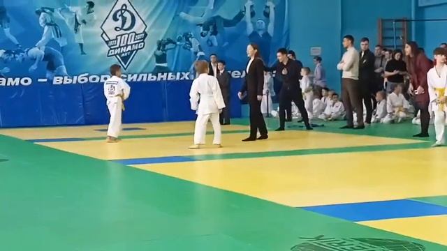 видео соревнования дзюдо спорт я получил жëлтый пояс? смотреть онлайн