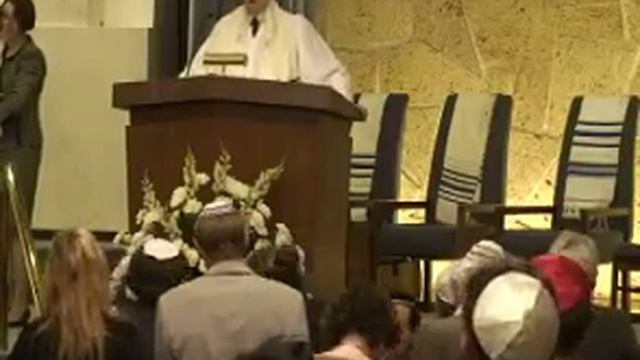 Kol Nidre with Cantorial Soloist and Cello - 2012 смотреть онлайн