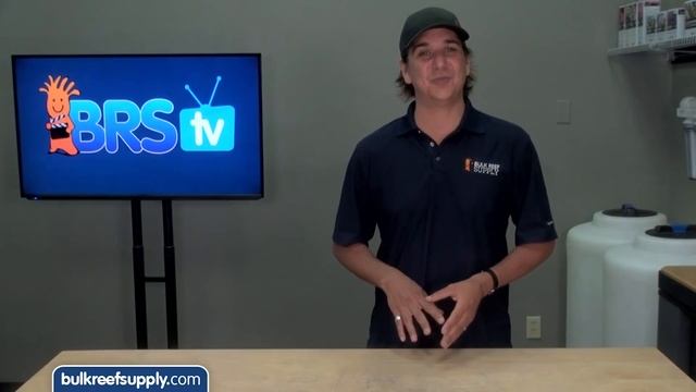 Week 2: Unveiling the tank and custom built stand | 52 Weeks of Reefing смотреть онлайн