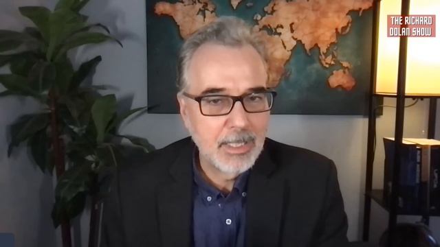 As the Empire Crumbles ... Controlled UAP Disclosure? | The Richard Dolan Show смотреть онлайн