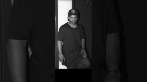 Eazy-E-Eazy-Duz-It(русс.Изи-И-Изи-Делает-Это)