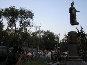 Памятник Екатерине II в Севастополе.  15 июня 2008 г. Борьба депутатов горсовета с администрацией