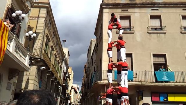 RUS: Chelovecheskiy zamok - 3d7 - Minyons de l'Arboç - Vilafranca del Penedès смотреть онлайн