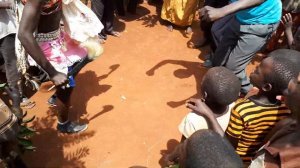Традиции Уганды. Имбалу. Церемония обрезания в восточной Уганде.