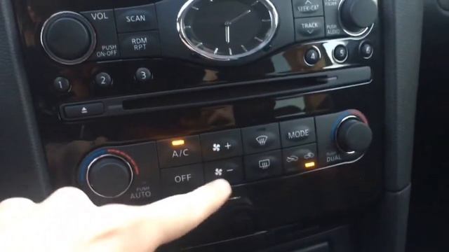 2016 Infiniti QX70 смотреть онлайн