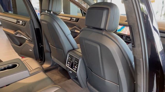 Porsche Cayenne Turbo S E Hybrid Walkaround | Porsche Cherry Hill смотреть онлайн