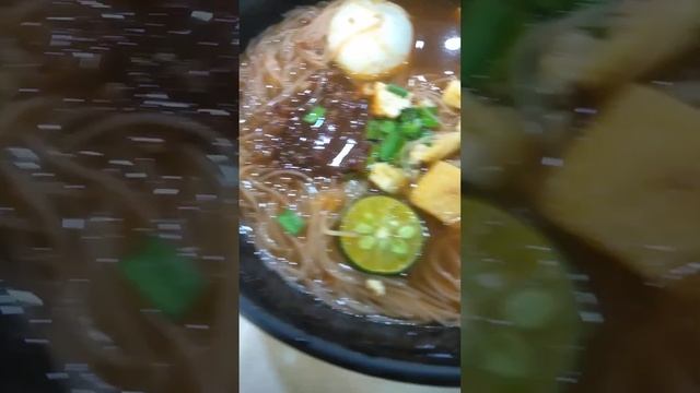 November 16, 2023 - MEE SIAM - $3.30. Sembawang Mrt Station NOM NOM Coffeeshop, Singapore