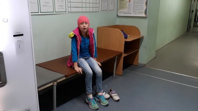 Как выбрасывать мусор дома (от Марии) смотреть онлайн