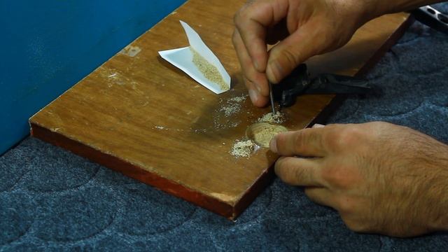 The hinge on the chipboard cabinet door blew out again, there is a powerful 4 way to fix it смотреть онлайн