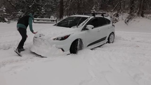 Focus RS vs The Great Seattle Blizzard... смотреть онлайн