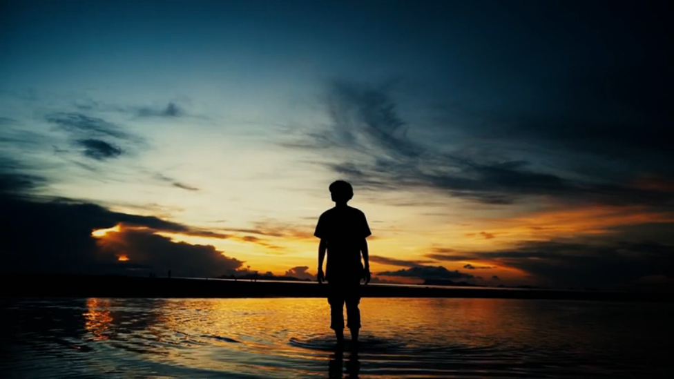 The Quiett - Your World [Official Video] смотреть онлайн