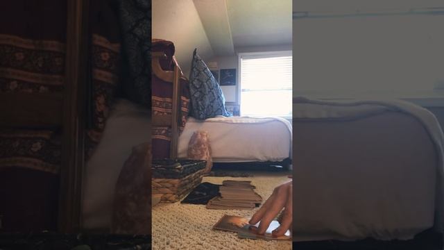 Elemental Hilary’s Daily Oracle 8/16/2020 смотреть онлайн