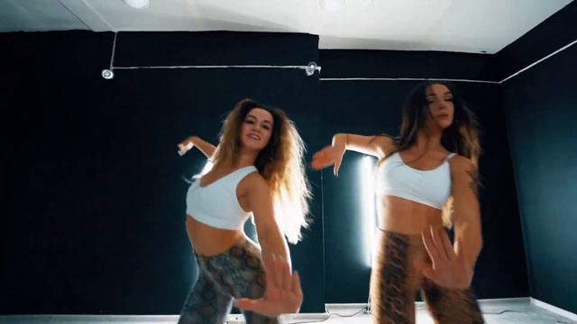 Choreo by Elza / Aventura - La tormenta / Romeo Santos / Bachata lady style смотреть онлайн