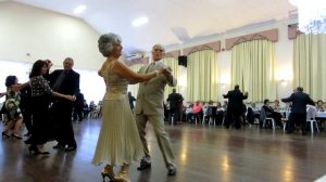 432 Saunter Together - Sequence Dance Club DSA