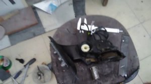 Skoda Yeti. Часть шестая. Ремонт зеркала.