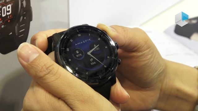 Huami Amazfit Stratos Sport Watch 2 (Stratos+) and Amazfit Stratos смотреть онлайн