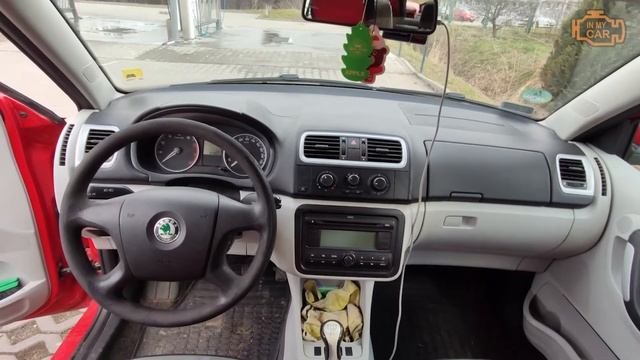Where to find the diagnostic port OBD2, fuses box and battery in SKODA FABIA II [2007-2011] смотреть онлайн