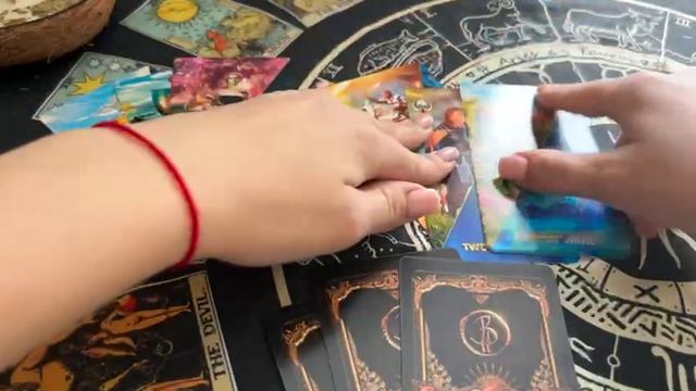 Напишет ли или позвонит первый ?