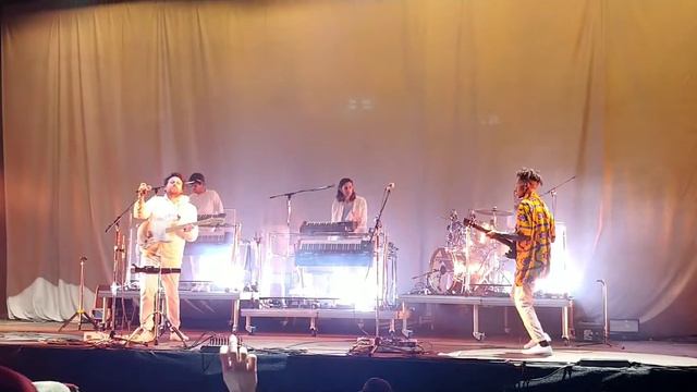 Metronomy - The Look ( live concert at Edinburgh Hogmanay ) смотреть онлайн