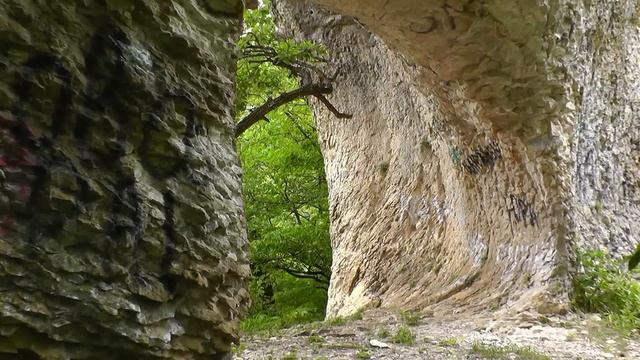 Окрестности хутора Ильич. Скала "Первое Окно" смотреть онлайн