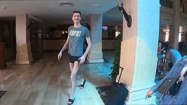 ПЕРВЫЙ ПОЛЁТ НА МОРЕ | ТУСОВКА В HURGHADA | ЧАСТЬ №1 смотреть онлайн