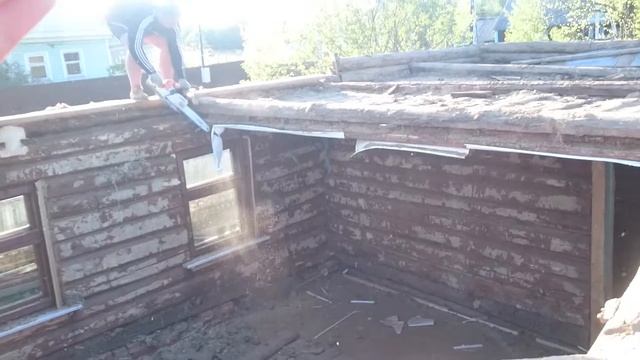 Спиливаем крышу смотреть онлайн