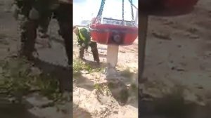 Срезание бетонных свай, сваерез на экскаватор
