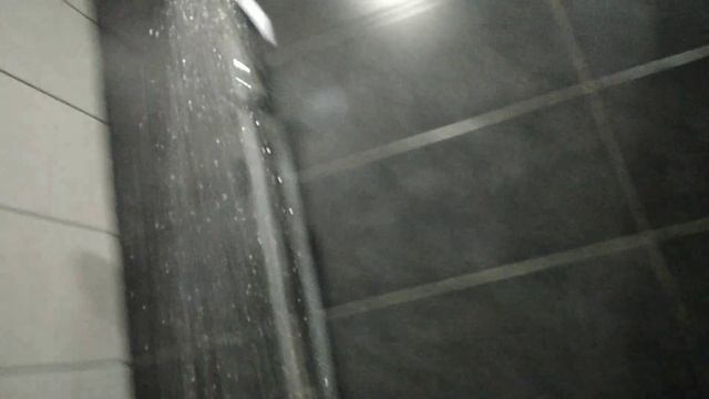 Как правильно сделать душевую перегородку смесители Hansgrohe линейный трап ACO MCH Geberit Alcapla смотреть онлайн