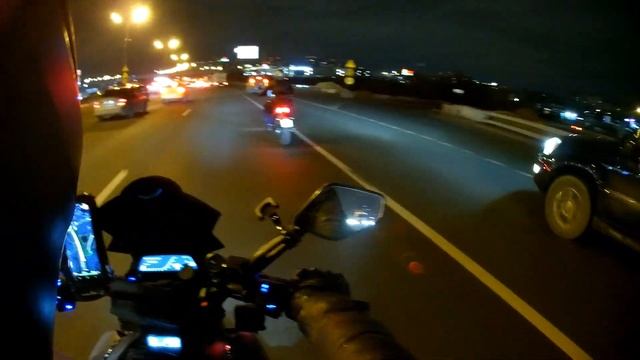 Эскорт-услуги для байкеров, ежики в тумане, или: как первосезоннику спокойно доехать до дома. смотреть онлайн