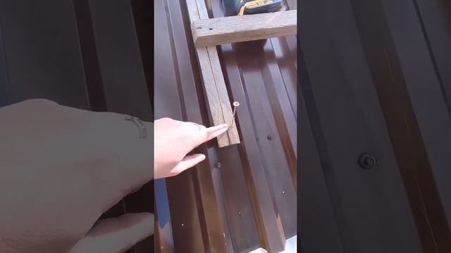 Простая лестница для крыши. смотреть онлайн