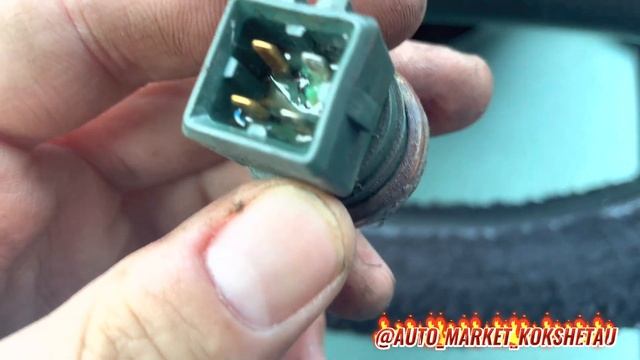 СИМПТОМЫ НЕИСПРАВНОСТИ И ЗАМЕНА ДАТЧИКА ТЕМПЕРАТУРЫ АУДИ А4 Б5 1.6 Бензин смотреть онлайн