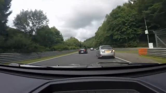 Fiesta ST Mk6 - Nurburgring 9:16 смотреть онлайн