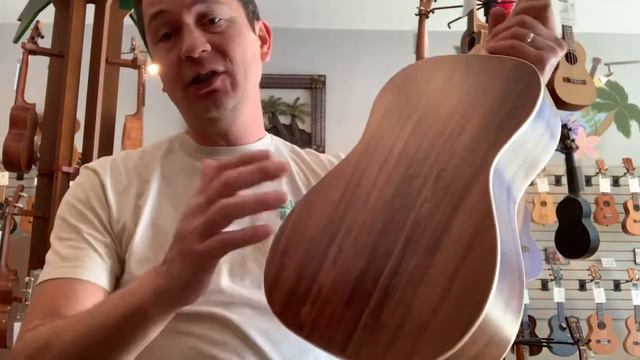 Kala SA-B Acacia Baritone Ukulele Demo/Review at Aloha City Ukes смотреть онлайн