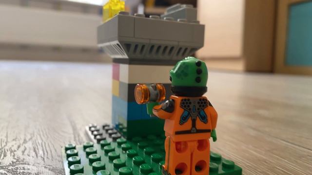 Лего пришелец смотреть онлайн