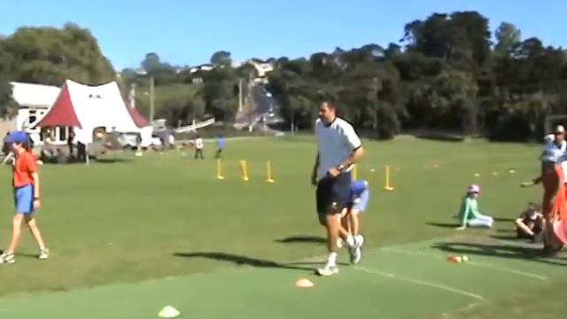 Parnell Cricket Club Adaptive Cricket Day - Bowling (3/5) смотреть онлайн