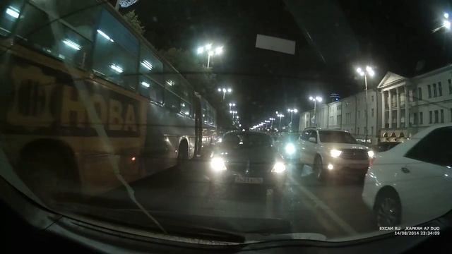 Тест автомобильного видеорегистратора КАРКАМ Зеркало А7 Дуо задняя камера ночь смотреть онлайн