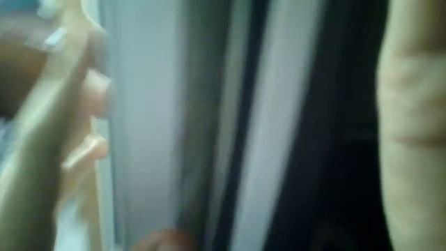 как выйти с балкона если тебя заперли